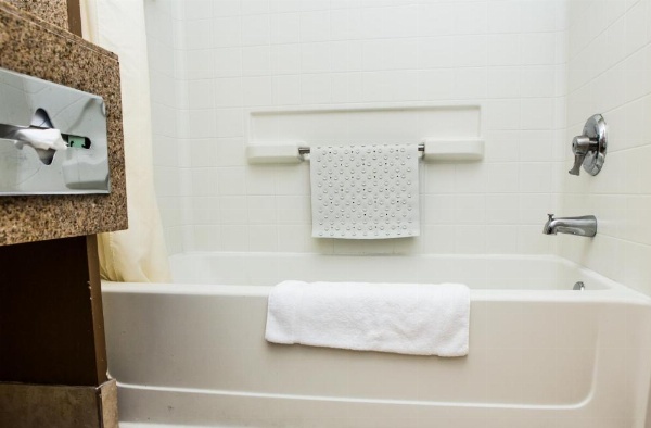 Pelican Inn image 164